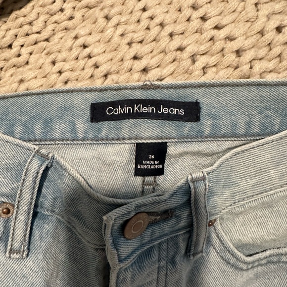 Calvin Klein jean shorts - Picture 4 of 4